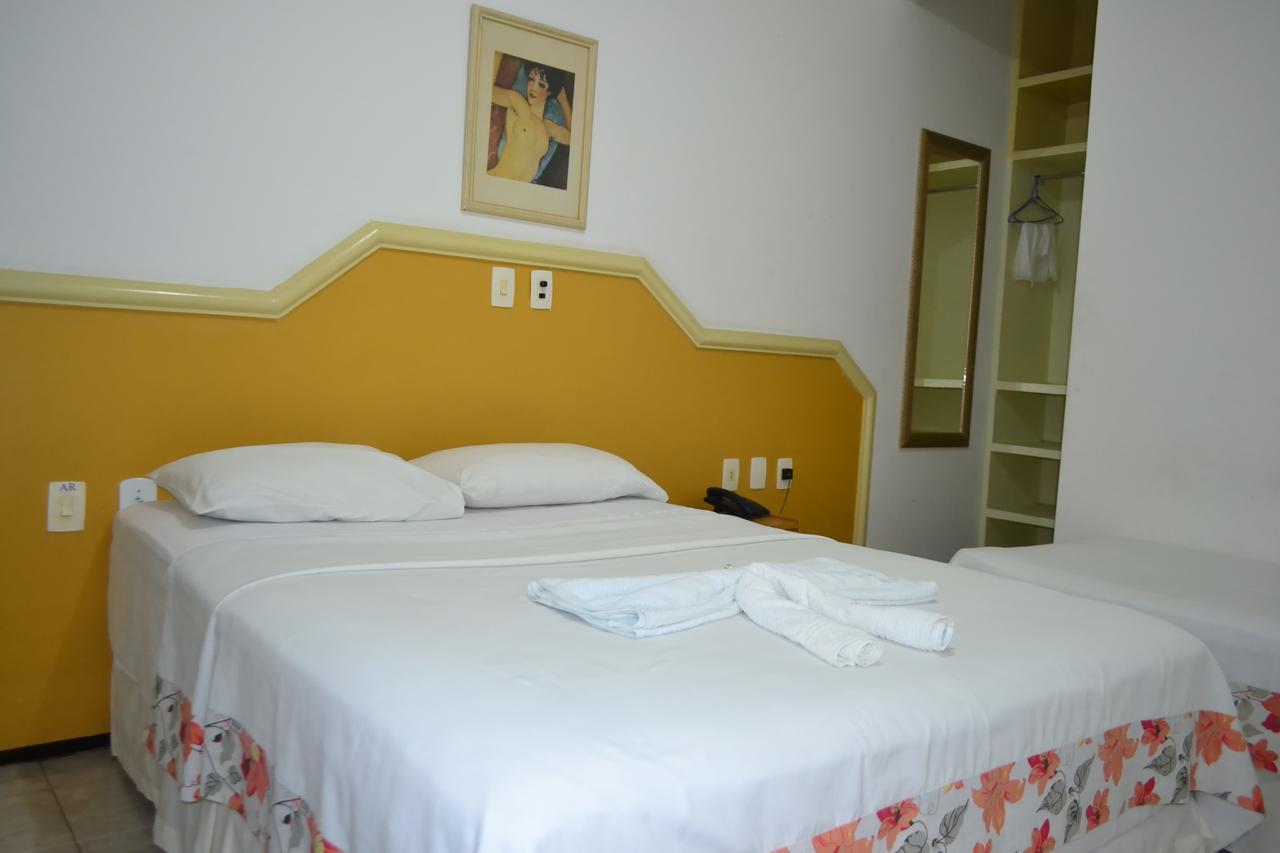 Real Hotel *